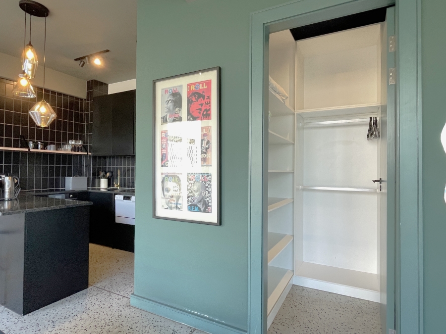 1 Bedroom Property for Sale in Cape Town City Centre Western Cape